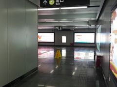 -高新区有轨电车1号线嘉陵江路站