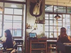 -The Coffee Academïcs(铜锣湾店)