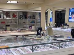 -潘多拉眼镜·蔡司依视路明月(潘家园店)