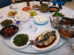 -旭璟酒家·传统粤菜·湘菜(逸景路店)