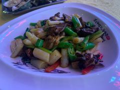 藕尖炒鸡杂-湛江明记(湛江鸡湛江生蚝)