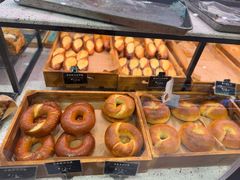 -巴黎贝甜(大宁国际商业广场店)