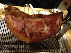 -欢乐牧人蒙古炭烤羊腿(四平路店)