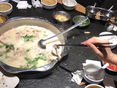 -肖仙仙羊肉汤·创于1996年(三官堂总店)
