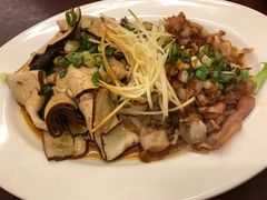-尊品原汁牛肉面
