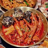 魔都泥炉烤肉就顶你！鳗鱼九种吃法太绝！