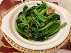 猪油渣炒菜心-辣妈 川湘小馆