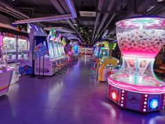 -嗨翻Hi-Fun竞技主题乐园·蹦床亲子生日轰趴(国光1937店)