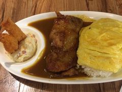 -玛格萝妮(汇智国际商业中心店)