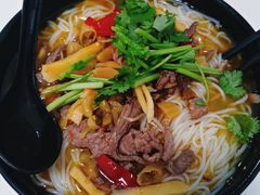 -一品郑记重庆牛肉米线馆(东泰路店)