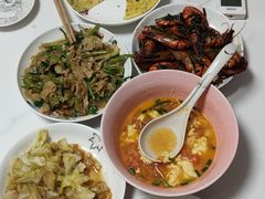 -鲸育宝宝月嫂(徐汇店)
