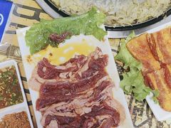 -牛牛牛酸菜煎肉店(望云寺路店)