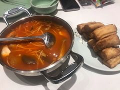 番茄菌王火锅-Lotus 莲花空间(国贸商城店)