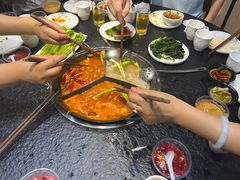 -渝里重庆火锅(航天城店)