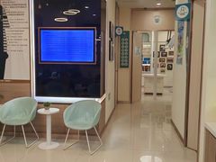 -维乐口腔(美维云门诊陆家嘴店)