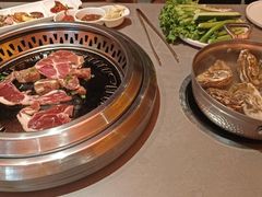 -黑金·寻焰自助百汇·烤肉·火锅(中街店)