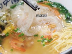 -长人馄饨铺(解放街店)
