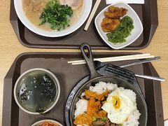 石锅拌饭-大食代美食广场(迪士尼小镇店)