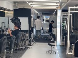 -厘里·salon