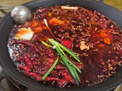 -黄潇洒老火锅(九眼桥宏济巷店)