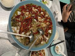 -姚姚酸菜鱼·金戈戈香港豉油鸡(喜荟城联名店)