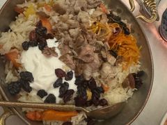 招牌酸奶手抓饭-龟兹KUCINA·新疆菜(前滩L+PLAZA店)