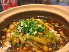 -彧玖食坊·川式砂锅酒馆(成山路店)