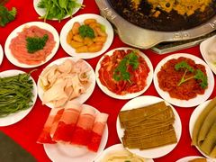 -山城年华老火锅(玉林店)