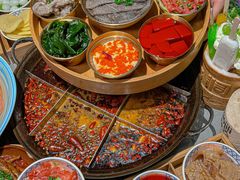 -周小明火锅(黑金冠社区店)