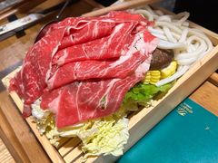 -鲔吞·和牛寿喜烧(闵行区绿瘦酒店)