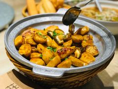 干锅芋头烧鲍鱼-味莊·青岛菜(云霄路店)