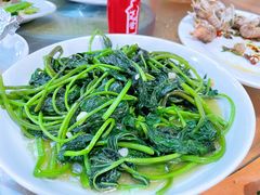 -霞涌市场海鲜摆卖区