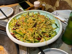 -锅老头海鲜铁锅炖