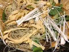 -每食每刻·皖北新民地锅鸡