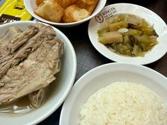-松發肉骨茶(牛车水店)