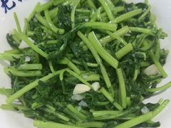 -笨豆腐居民楼菜馆•江西小炒(天津开发区店)