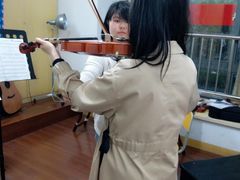 -缪斯琴行英皇小提琴.钢琴.吉他(张江店)