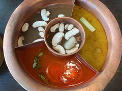 -滇釜火锅·能喝汤的火锅(车公庄店)