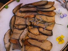 见手青-芸山季·云南山珍菌火锅(人民广场来福士店)