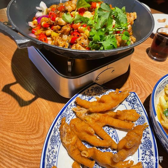 邻里佬湘(沙朗店)