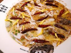 -渔语鱼新川菜Bistro(万象天地店)