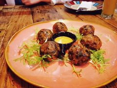 -SISTERS BAR RESTAURANT川意酒馆(嘉善老市H楼店)