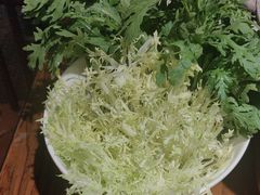 -爱碗亭·鲜炒湖南菜(壹城中心店)