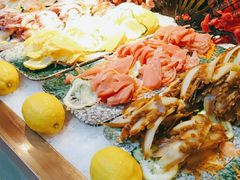 -布罗城堡自助烧烤(鸿通城购物中心店)