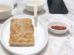 -香港百合居(LCM置汇旭辉广场店)