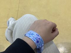 -上海大学附属上海和平眼科医院