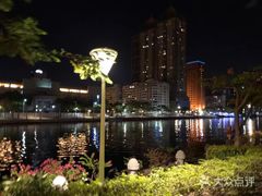 -高雄爱河