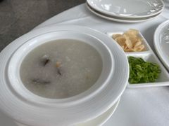 生滚皮蛋展肉粥-广州塔晖粤轩中餐厅