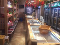 -锅圈食汇火锅烧烤食材超市(聚贤路店)