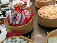 -龍歌自助小火锅(芝罘万达店)